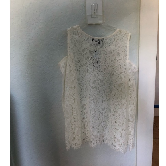 Lace Cold Shoulder Blouse. - Picture 2 of 2
